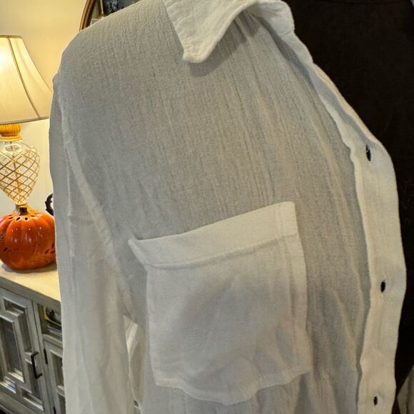 Lucky brand White Button-Up Shirt size medium - Picture 2 of 5